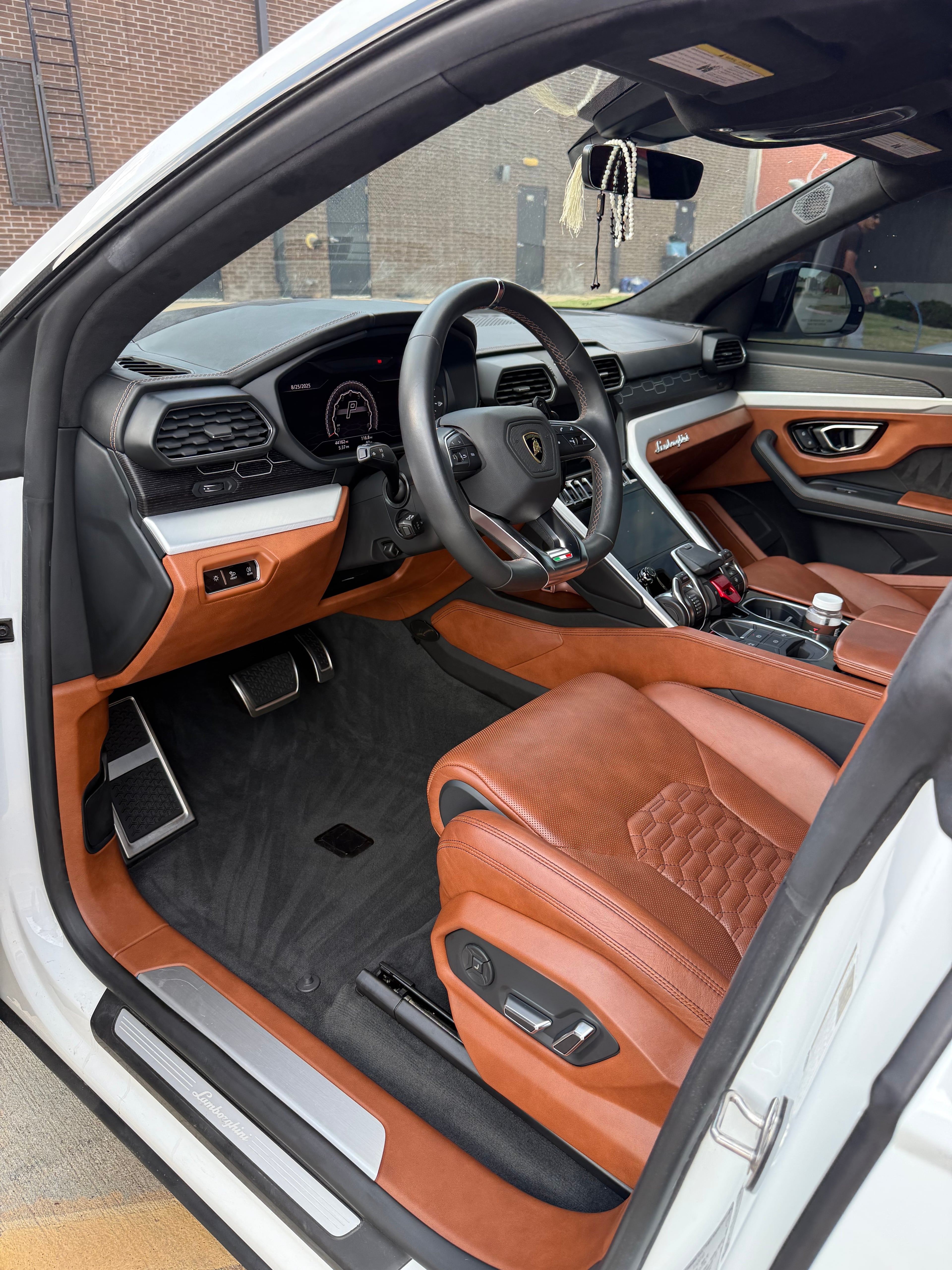 TruGloss Detailing - Lamborghini Urus