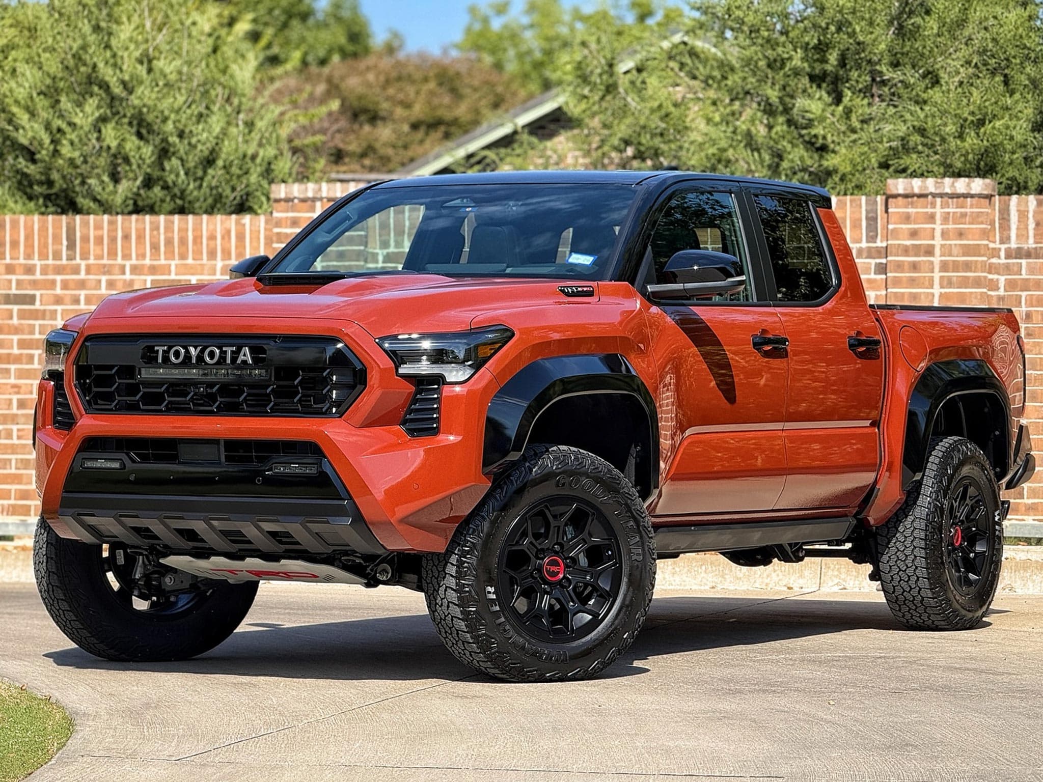 Exterior detailing service